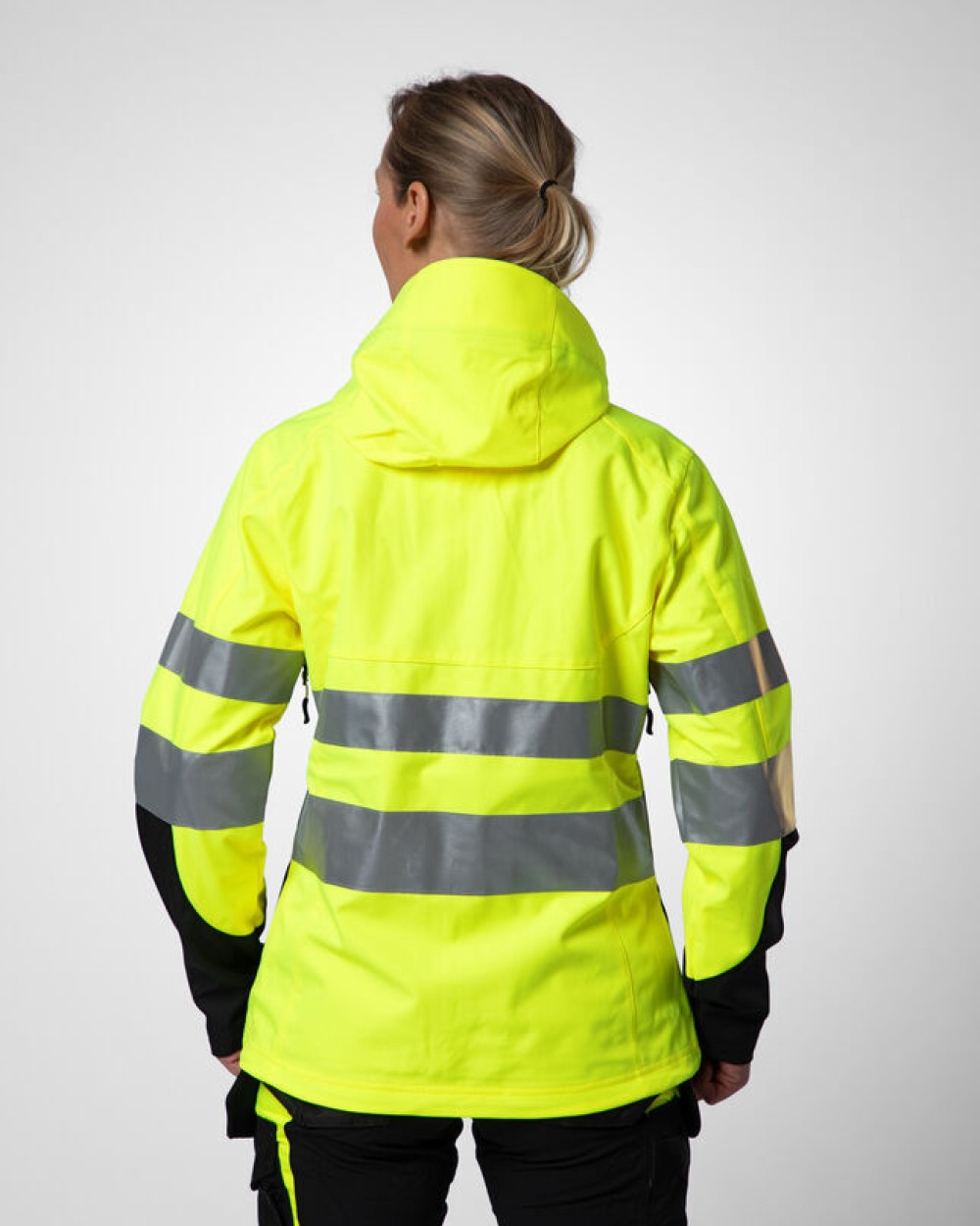 Softshells PROJOB 6424 GEVOERDE SIGNALISATIESOFTSHELL EN ISO 20471 KLASSE 3 DAMES voor bedrukking &amp; borduring