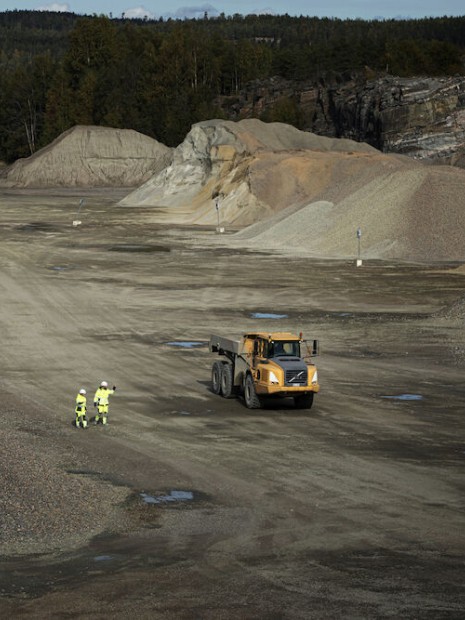 Softshells à personnaliser PROJOB 6424 PARKA SOFTSHELL DOUBLEE FEMME - EN ISO 20471 CLASSE 3/2 