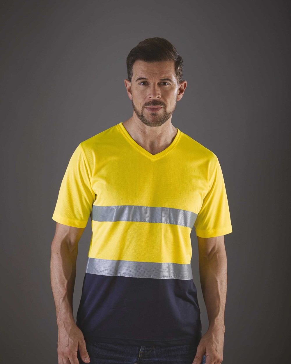T-shirts YOKO Top Cool - Hi-Vis T-shirt V-hals voor bedrukking &amp; borduring