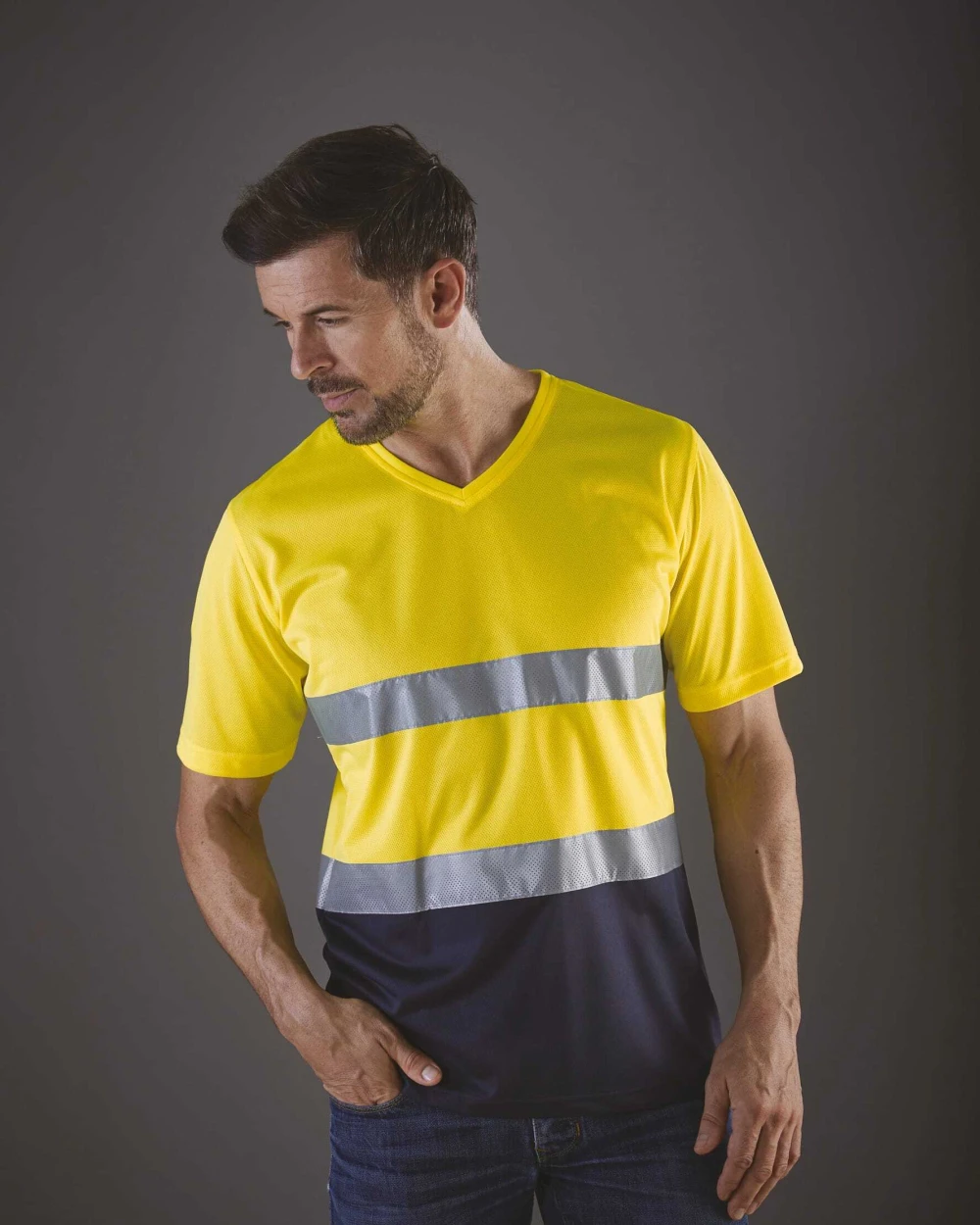 T-shirts YOKO Top Cool - Hi-Vis T-shirt V-hals voor bedrukking &amp; borduring
