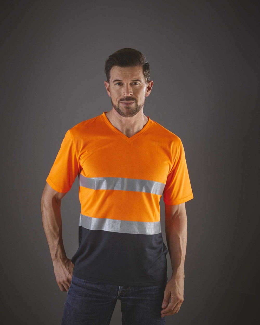 YOKO Hi-Vis Top Cool T-shirt V-Ausschnitt T-Shirts personalisierbar