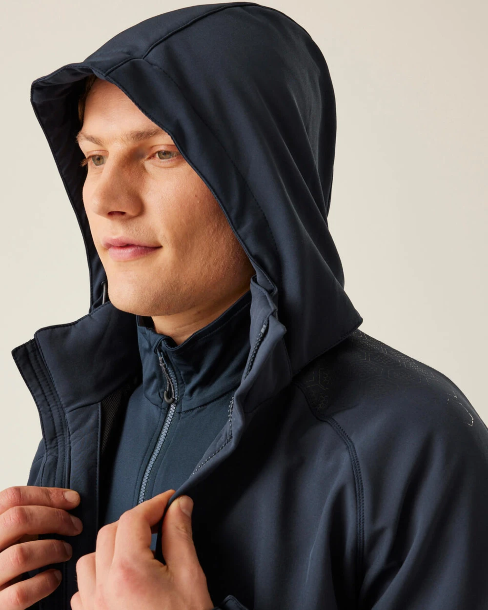 Softshells personnalisable REGATTA Repeller Lined Hooded Softshell