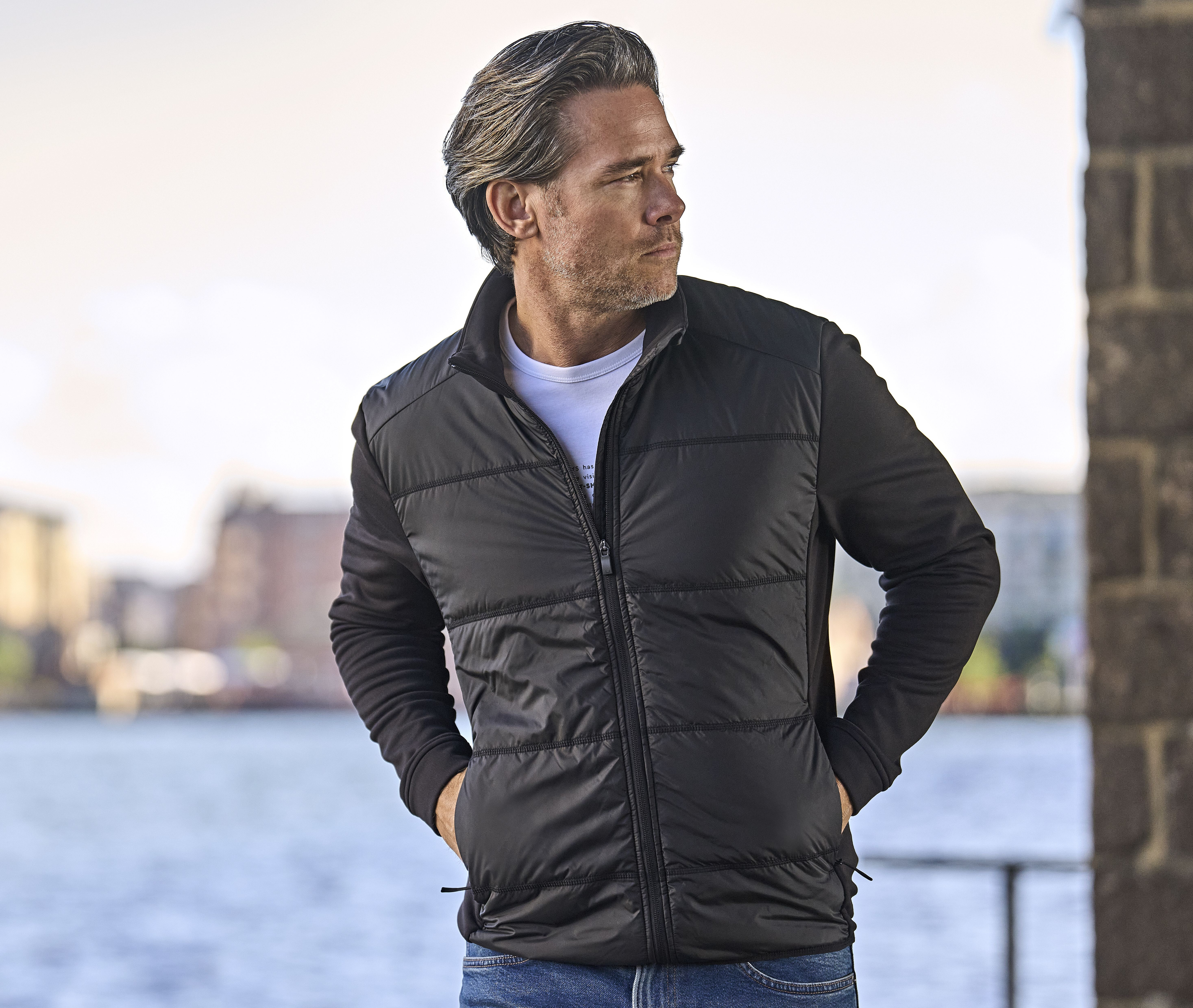 TEE JAYS HYBRID-STRETCH JACKET Jacken personalisierbar