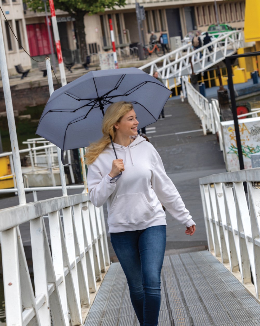 4DO 21" Impact AWARE™ RPET 190T Bambus-Schirm autom. open/close Regenschirme personalisierbar