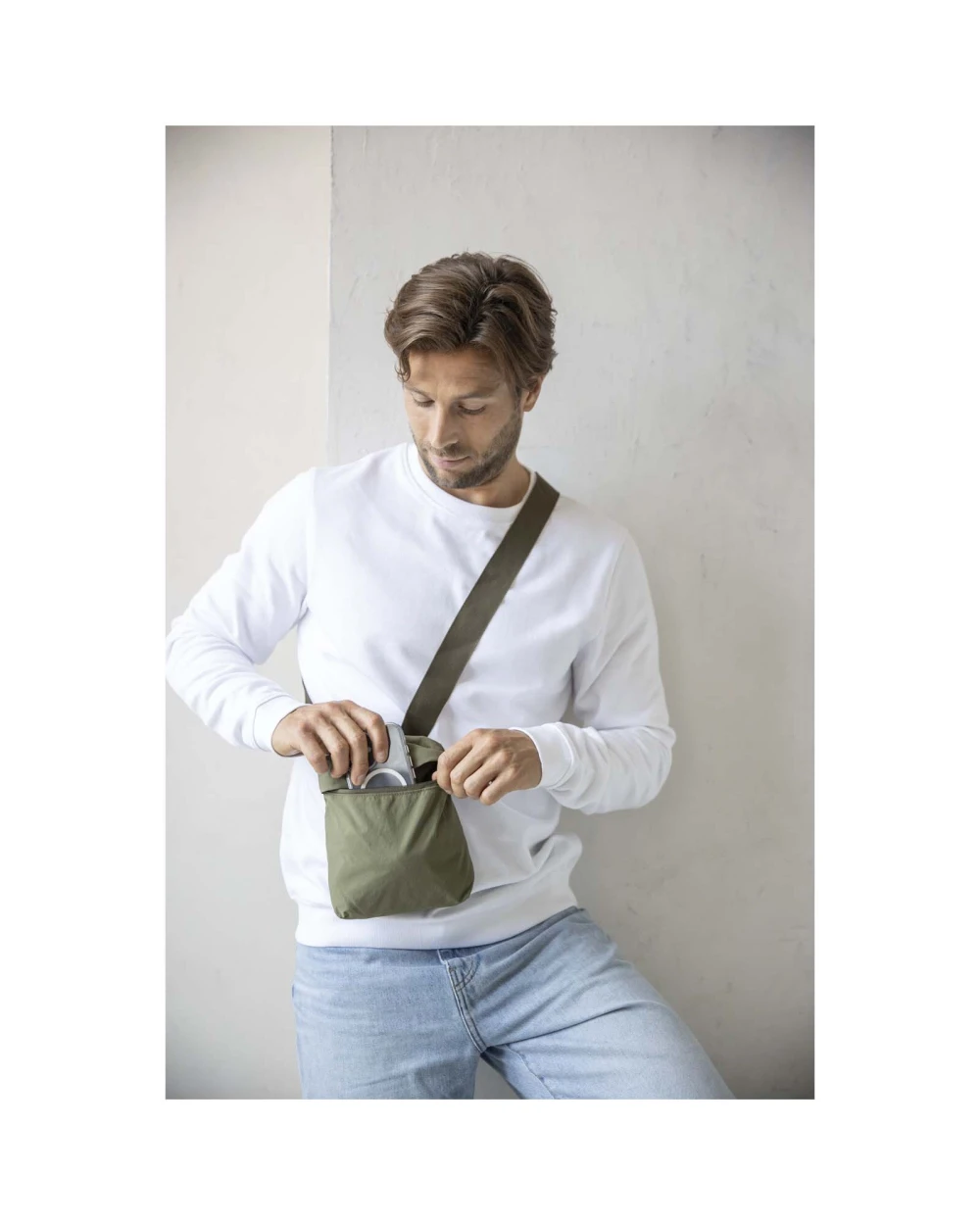 ELEVATE Arca GRS Umhängetasche aus recyceltem Nylon Taschen personalisierbar