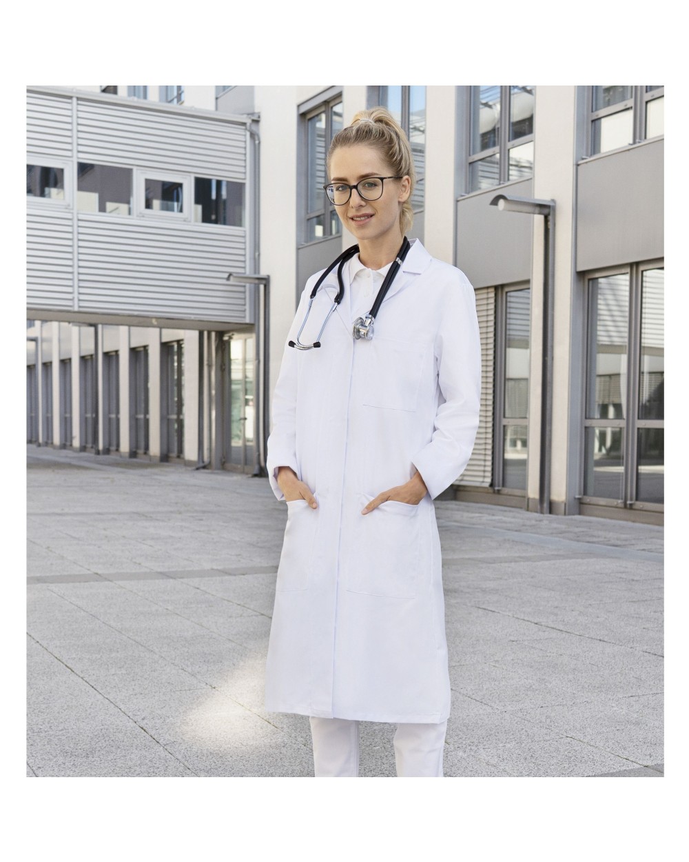 Chemises personnalisable KARLOWSKY LADIES' MEDICAL AND LAB COAT WITH LABEL COLLAR AND CONCEALED BUTTON PLACKET
