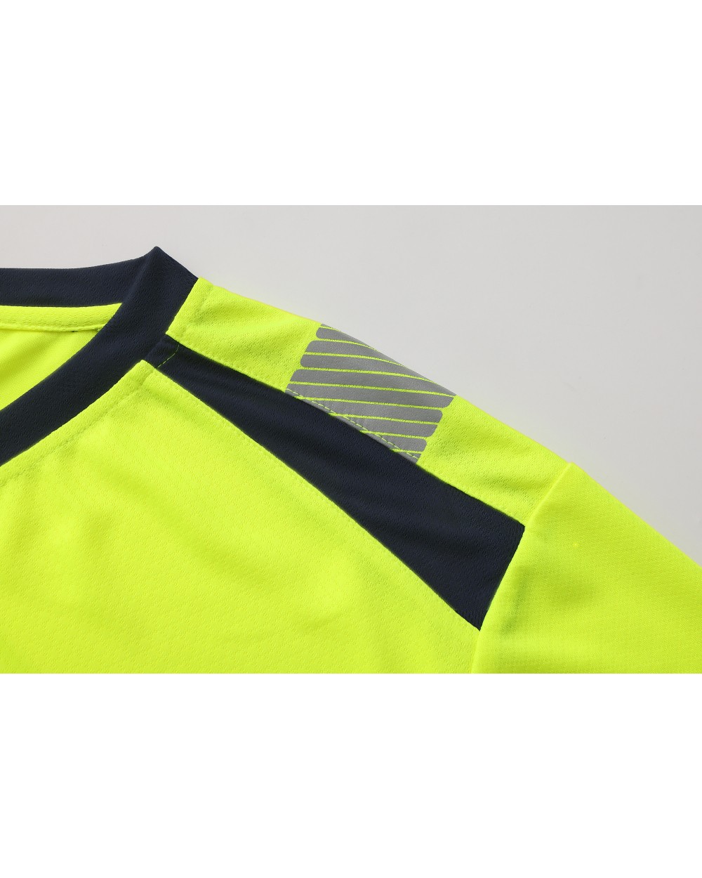 YOKO Hi-vis mandarin collar Comfort Trim t-shirt (HVJ430) T-Shirts personalisierbar