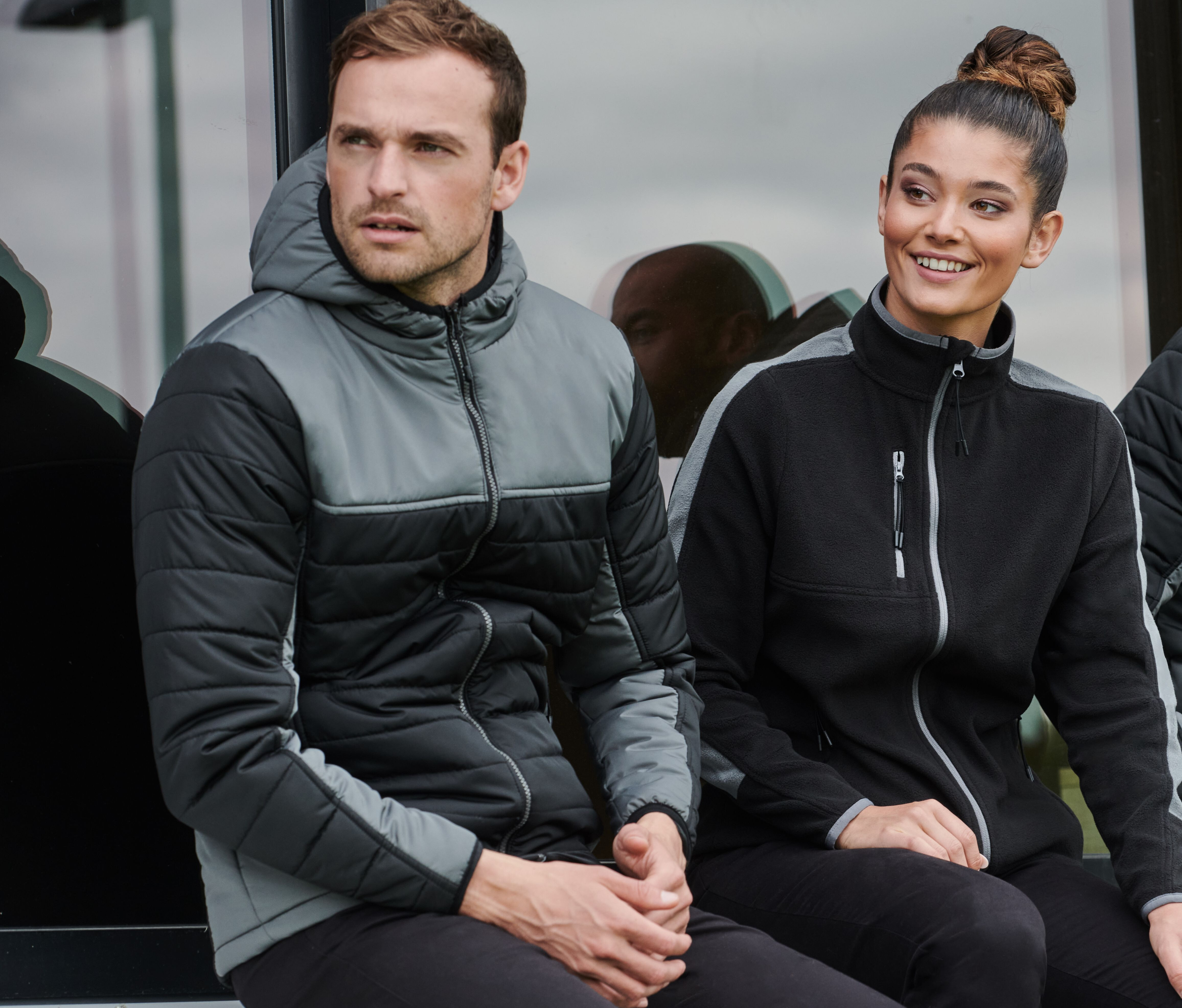 Jassen FINDEN-HALES HOODED CONTRAST PUFFER JACKET voor bedrukking &amp; borduring