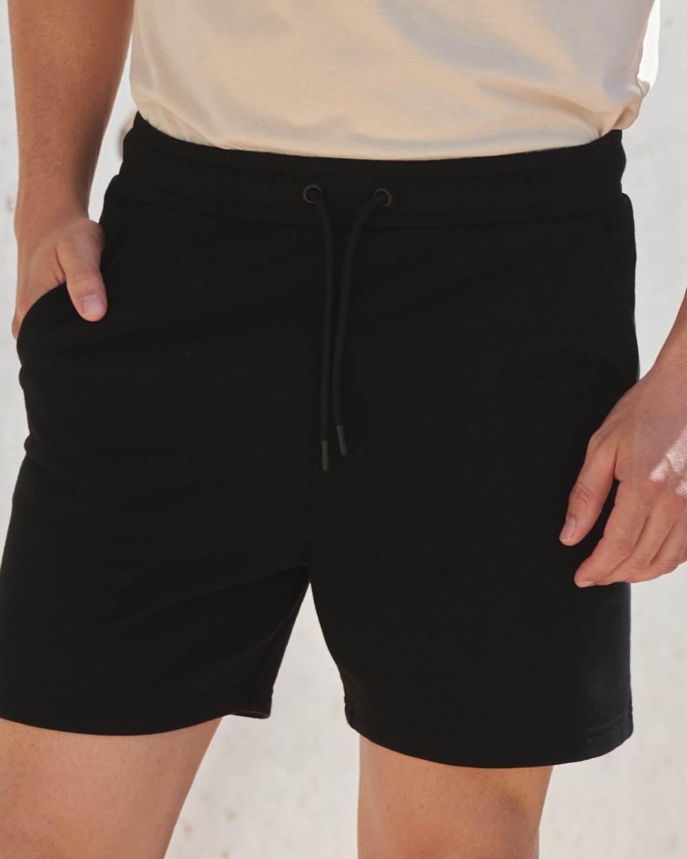 SKINNIFIT UNISEX SUSTAINABLE FASHION SWEAT SHORTS Hosen personalisierbar