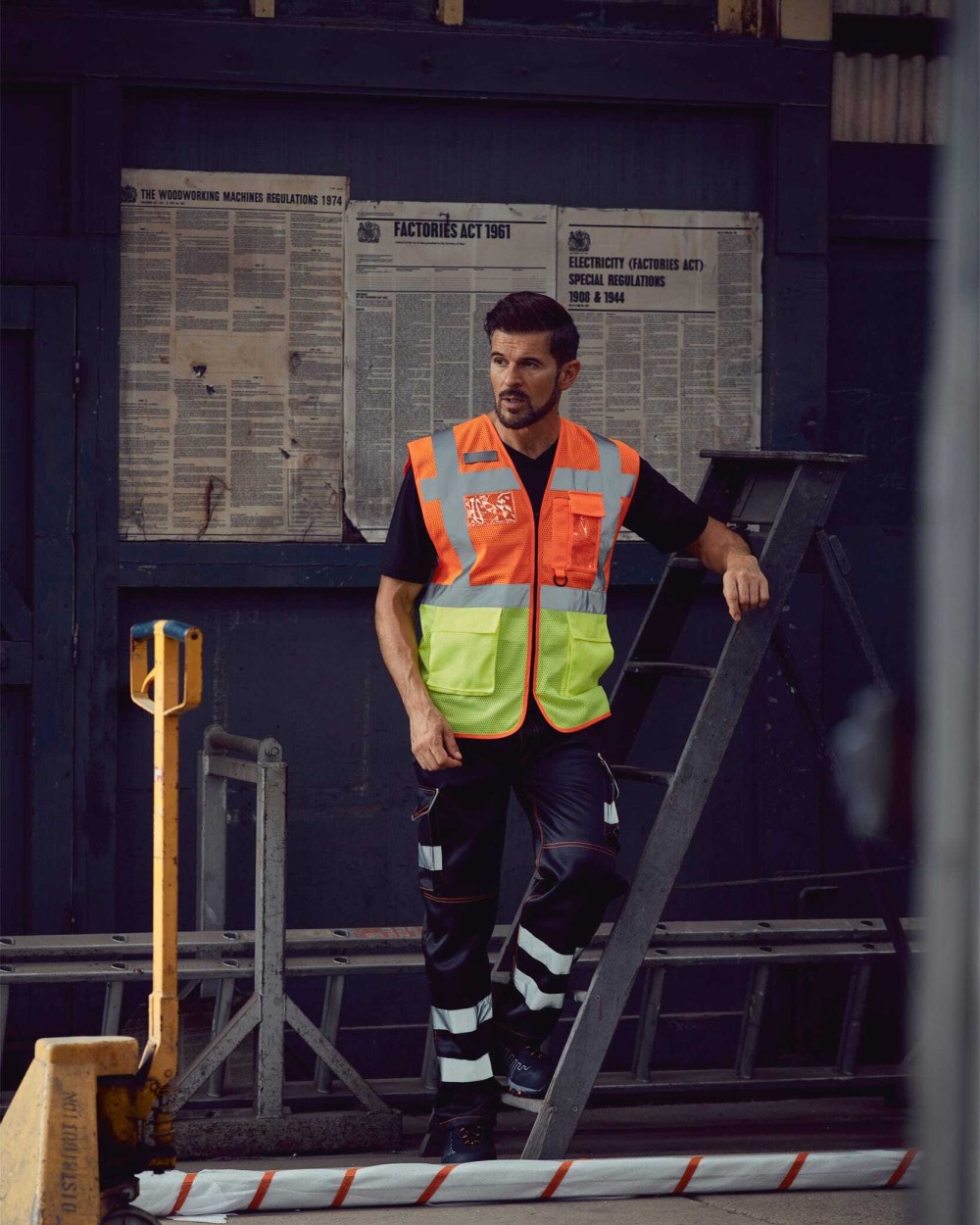 Gilets de sécurité personnalisable YOKO Gilet haute visibilité Top Cool "Management"