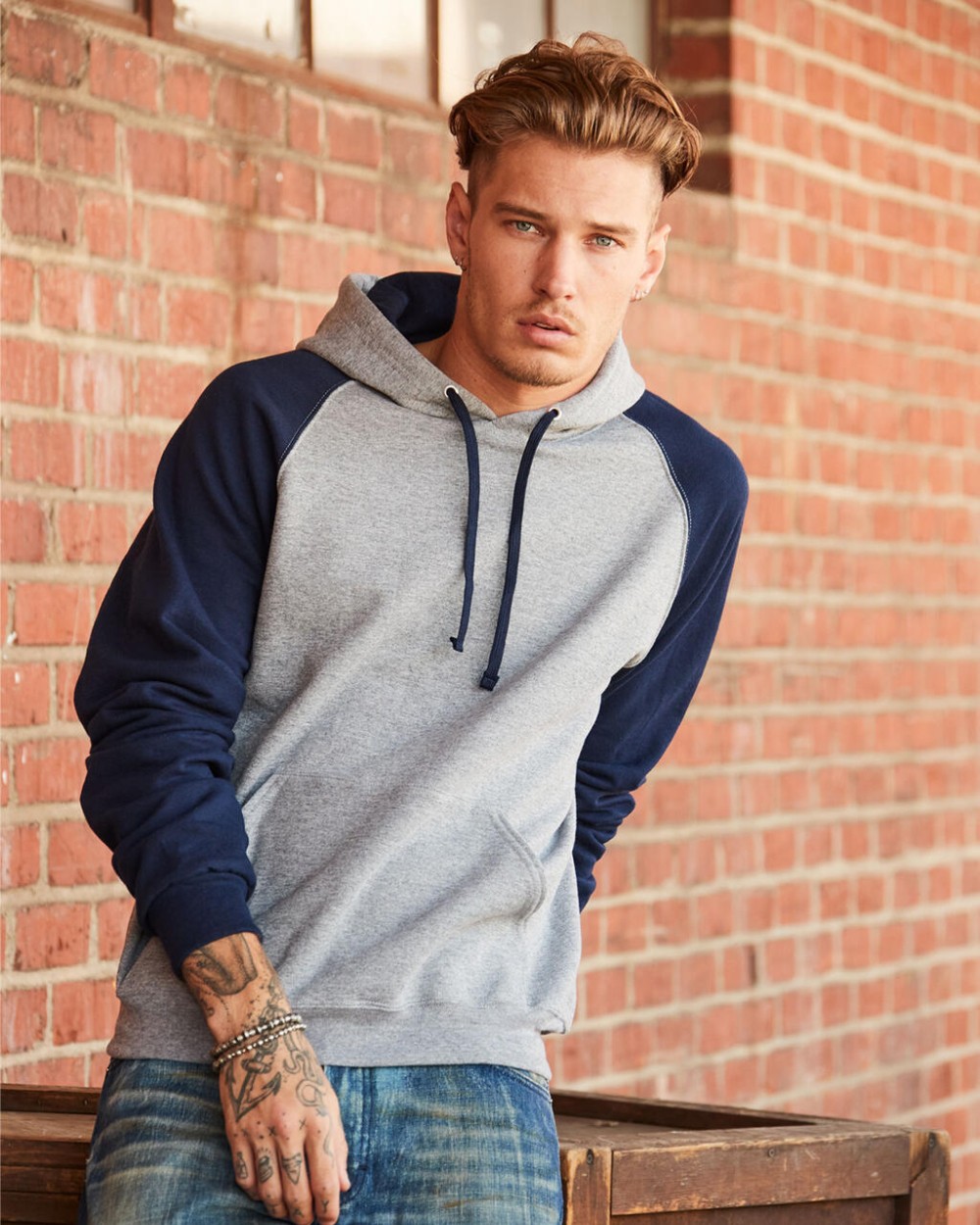 JERZEES NuBlend Colour Block Raglan Hooded Sweatshirt Sweatshirts personalisierbar