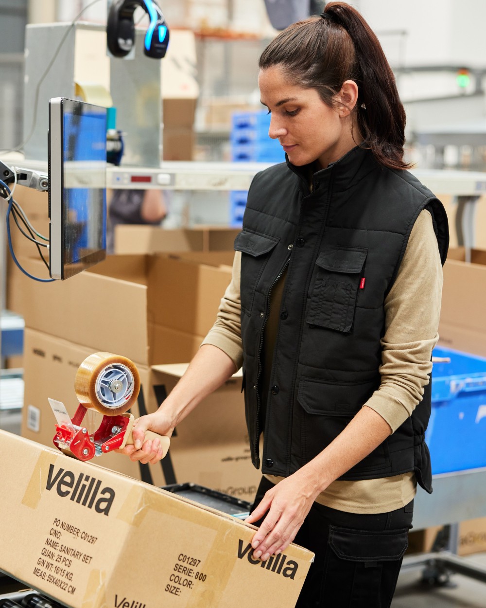 VELILLA MULTI-POCKET PADDED VEST Jacken personalisierbar