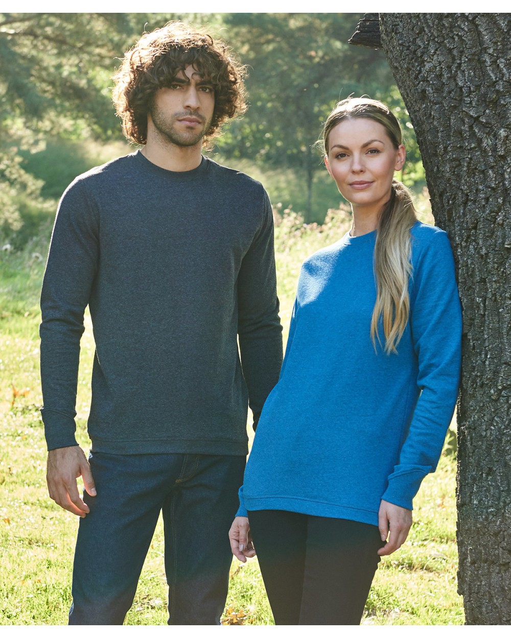 Sweaters & hoodies AWDIS BANFF SUSTAINABLE SWEATSHIRT voor bedrukking &amp; borduring