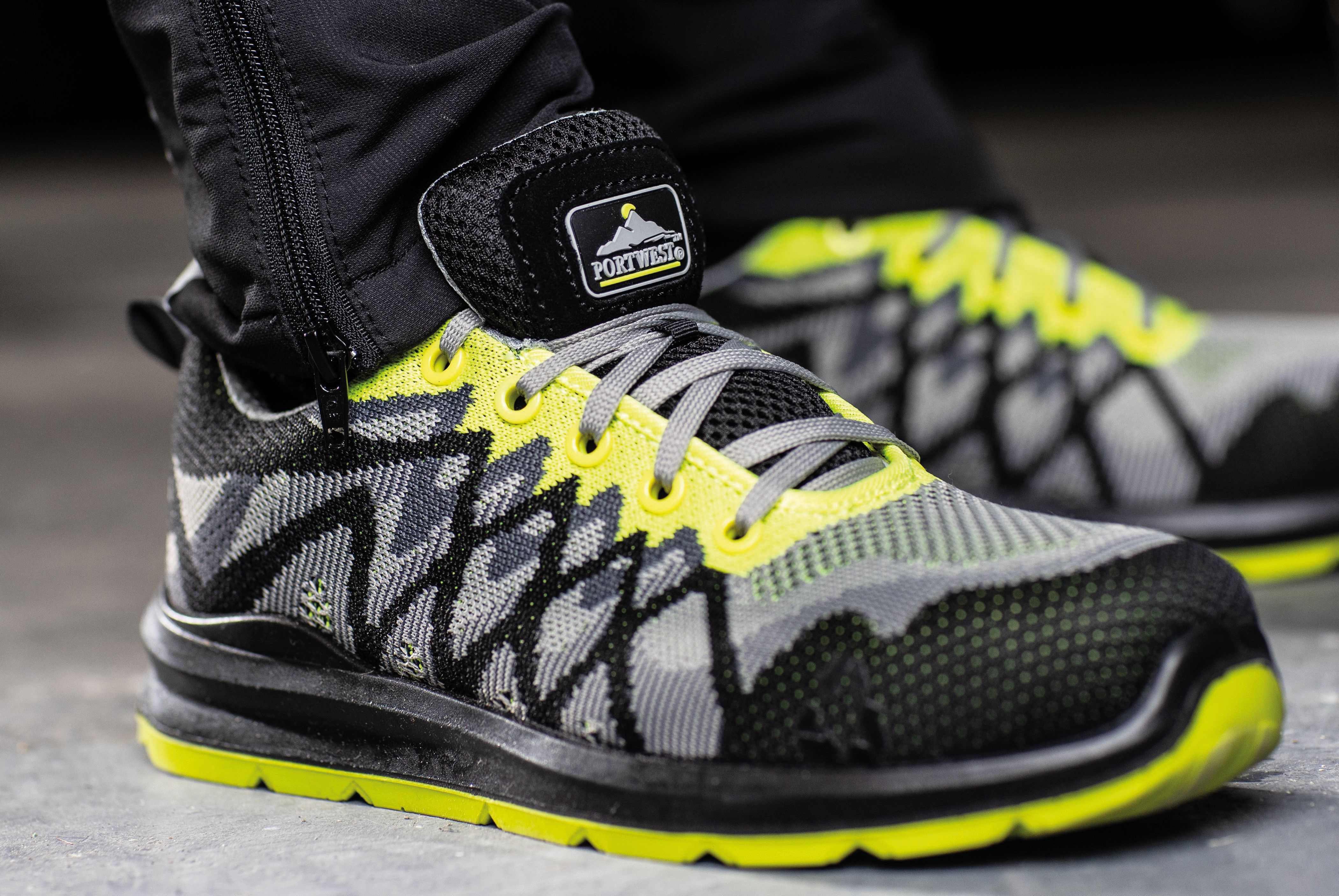 Accessoires personnalisable PORTWEST Trainer de sécurité écologique Portwest Compositelite S1P (FC08)