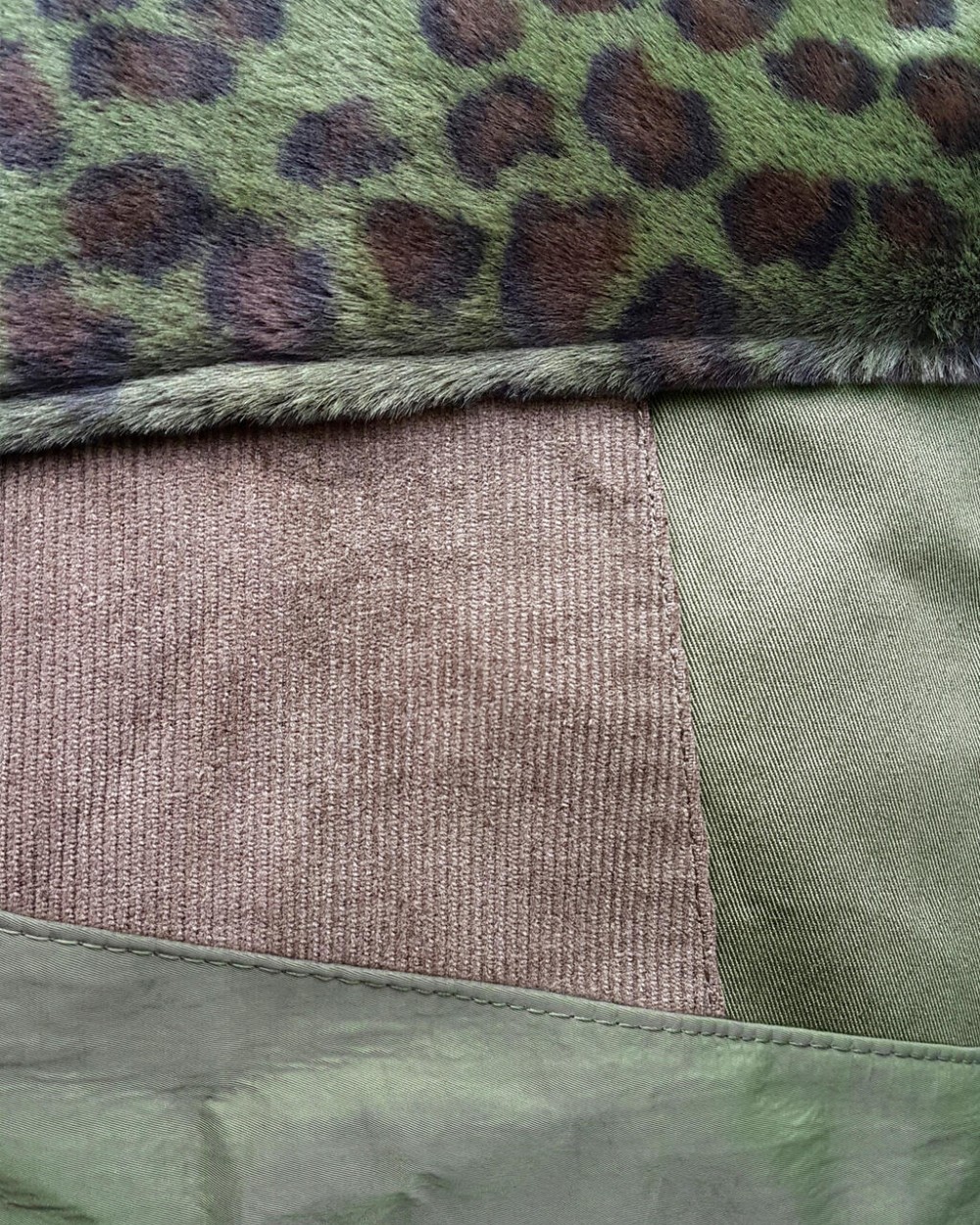 Sacs & Bagagerie personnalisable BAGS BY JASSZ Satomi Faux Fur Shoulder Bag