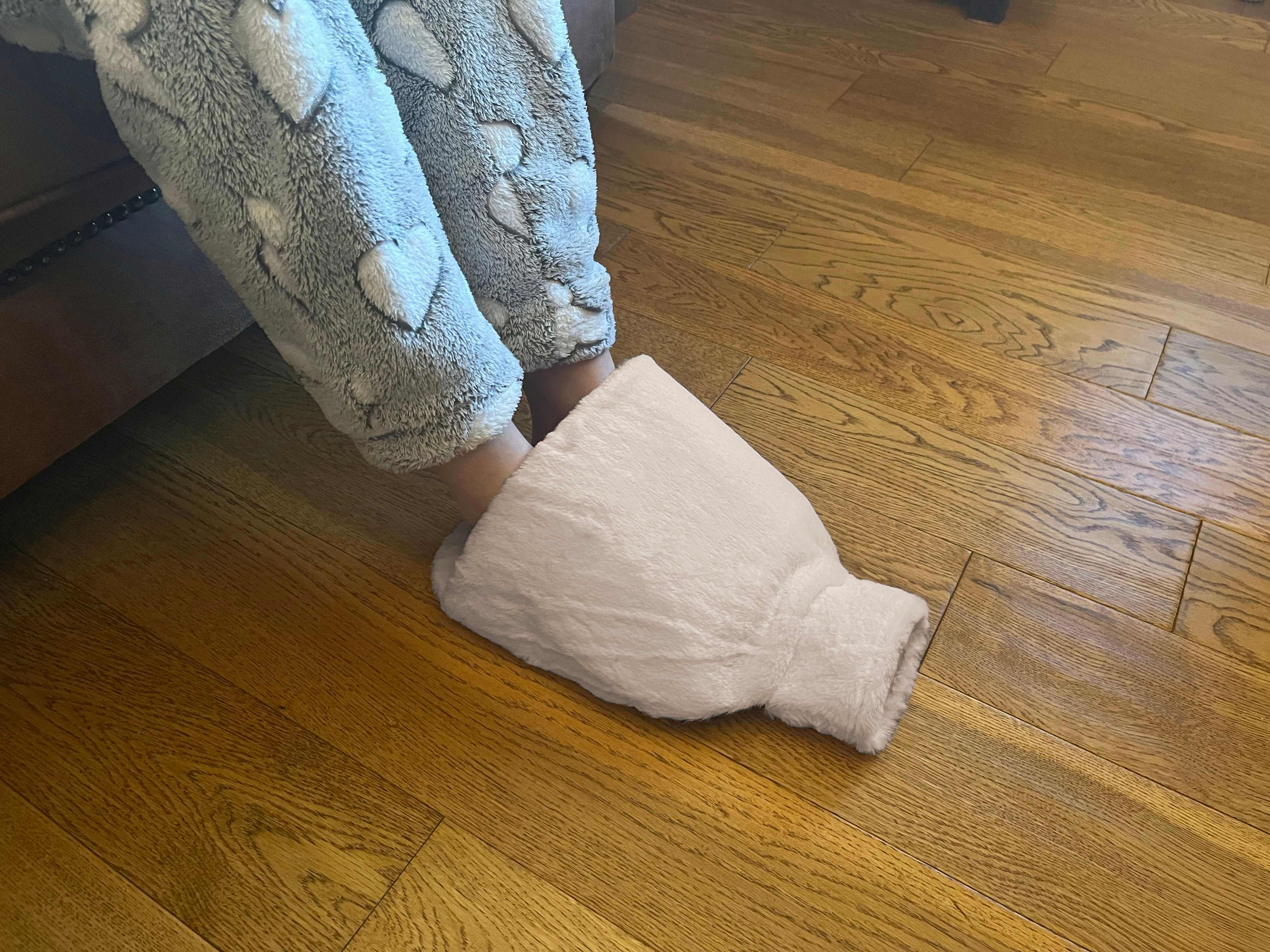 Accessoires personnalisable RIBBON Bouillotte pour pieds luxueuse et housse en fausse fourrure pelucheuse