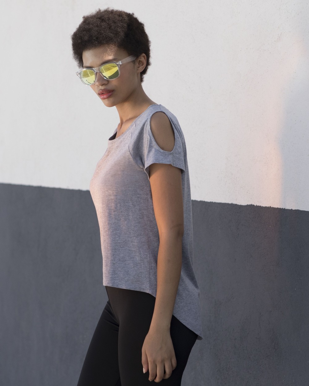 T-Shirts personnalisable SKINNIFIT T-SHIRT WITH DROP TAIL