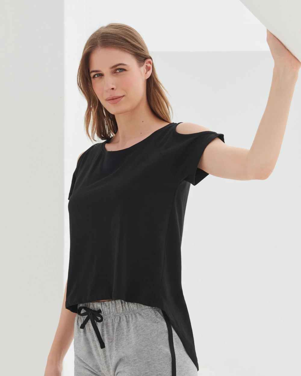T-shirts SKINNIFIT T-SHIRT WITH DROP TAIL voor bedrukking &amp; borduring