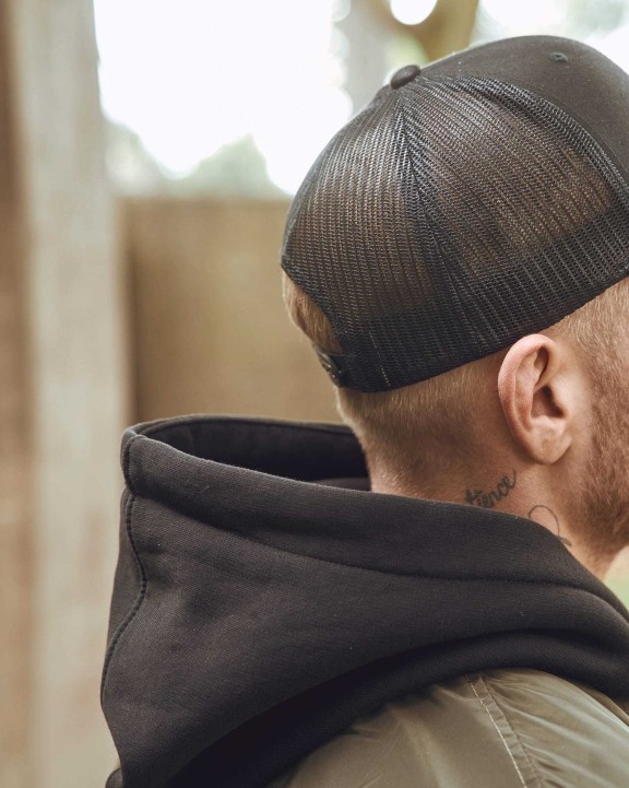 Petjes FLEXFIT Pet Retro Trucker voor bedrukking &amp; borduring