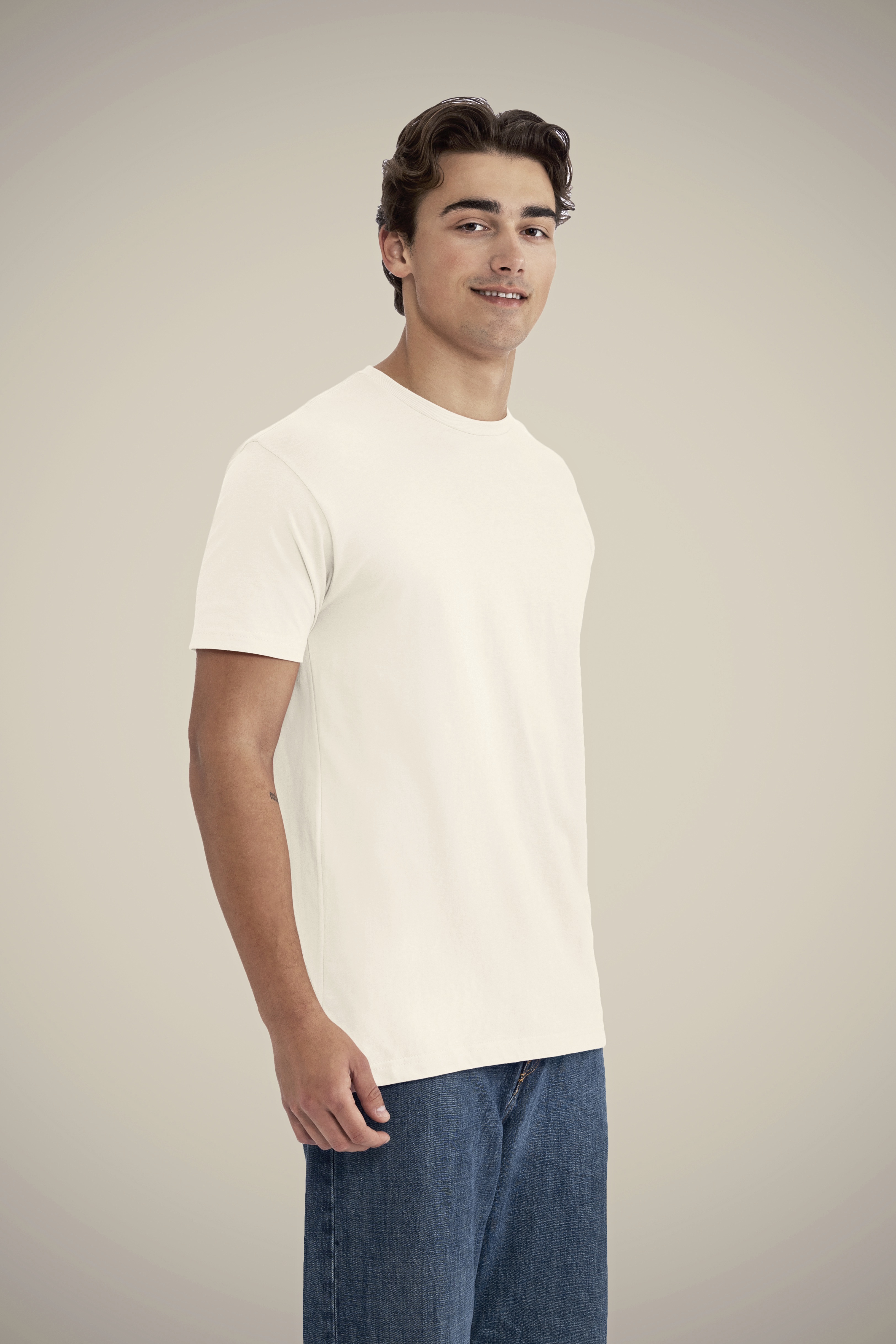 T-shirts NEXT LEVEL APPAREL Men´s Crew Neck T-Shirt voor bedrukking &amp; borduring