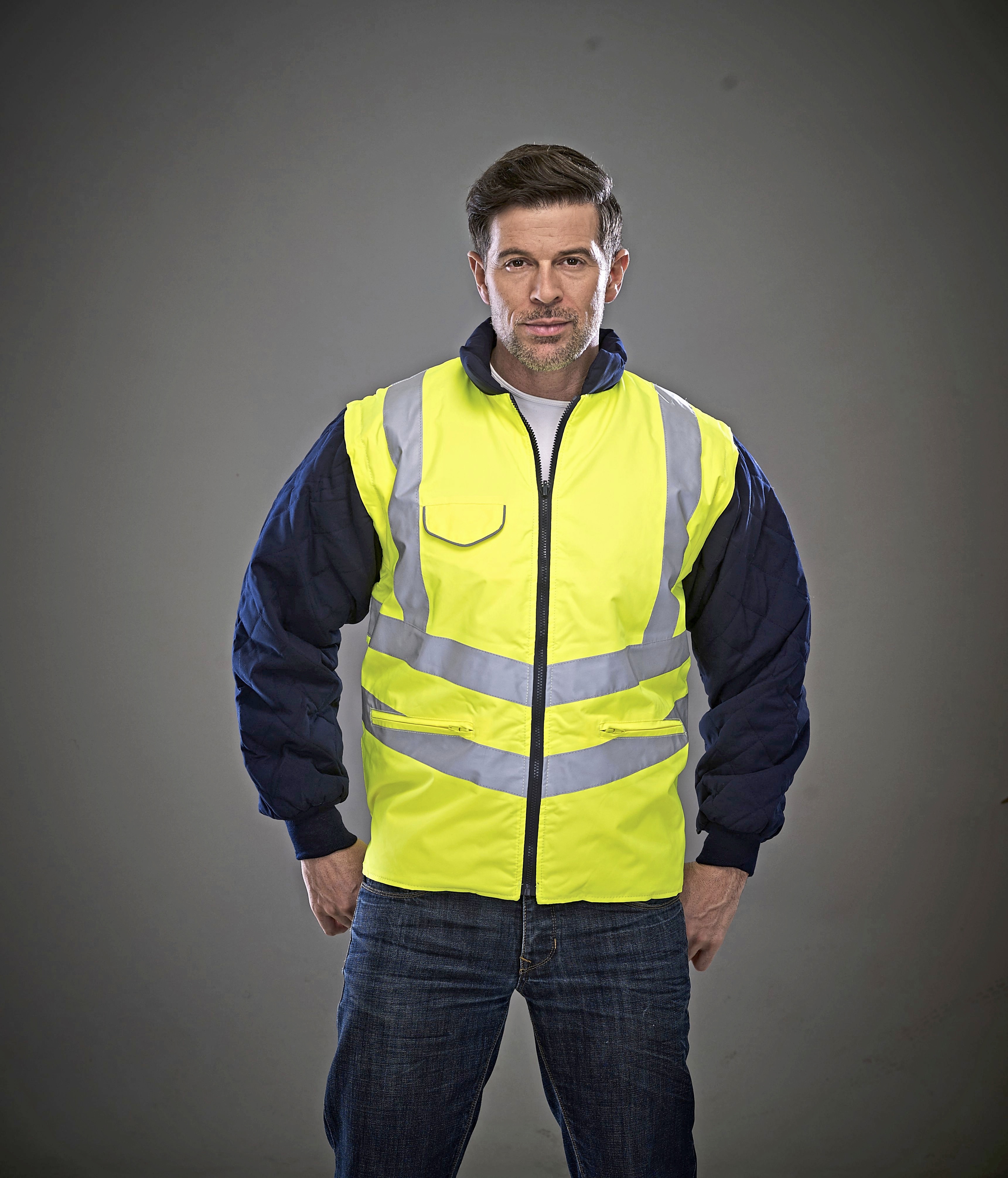 Jassen YOKO Hi-Vis Chevron Quilted Jacket voor bedrukking &amp; borduring