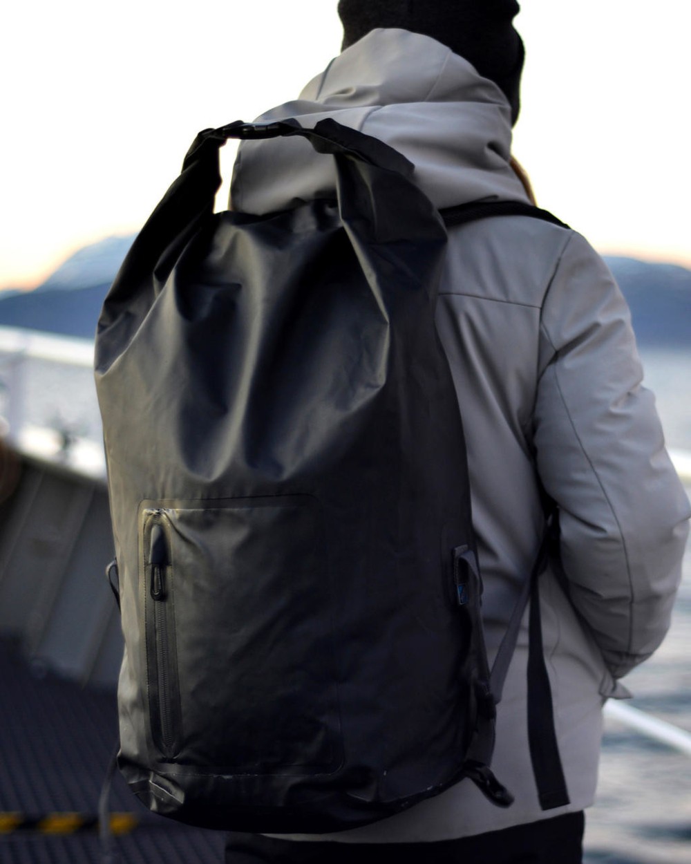 Tassen & Zakken STORMTECH CASCADE W/P BACK PACK (35L) voor bedrukking &amp; borduring