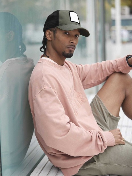 Casquettes à personnaliser BEECHFIELD Casquette trucker 5 panneaux avec patch carré 