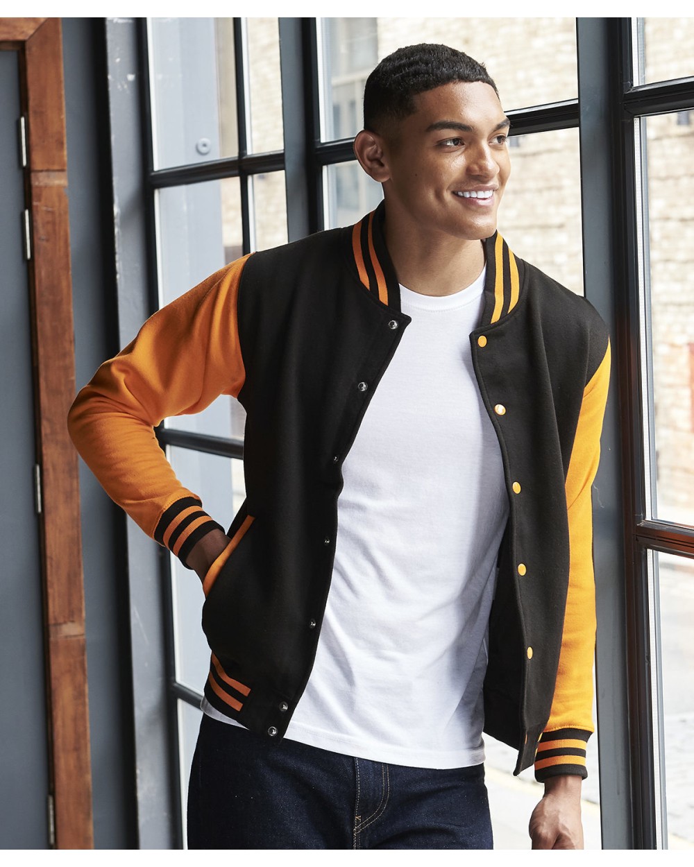 AWDIS VARSITY JACKET Jacken personalisierbar