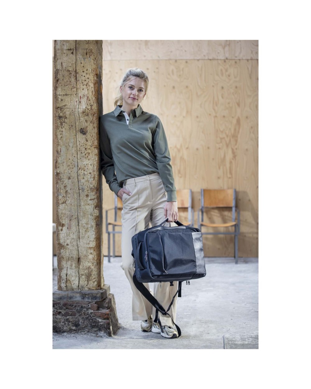 4DO Expedition Pro 35L, 17" GRS recycelter erweiterbarer Laptop-Rucksack Taschen personalisierbar