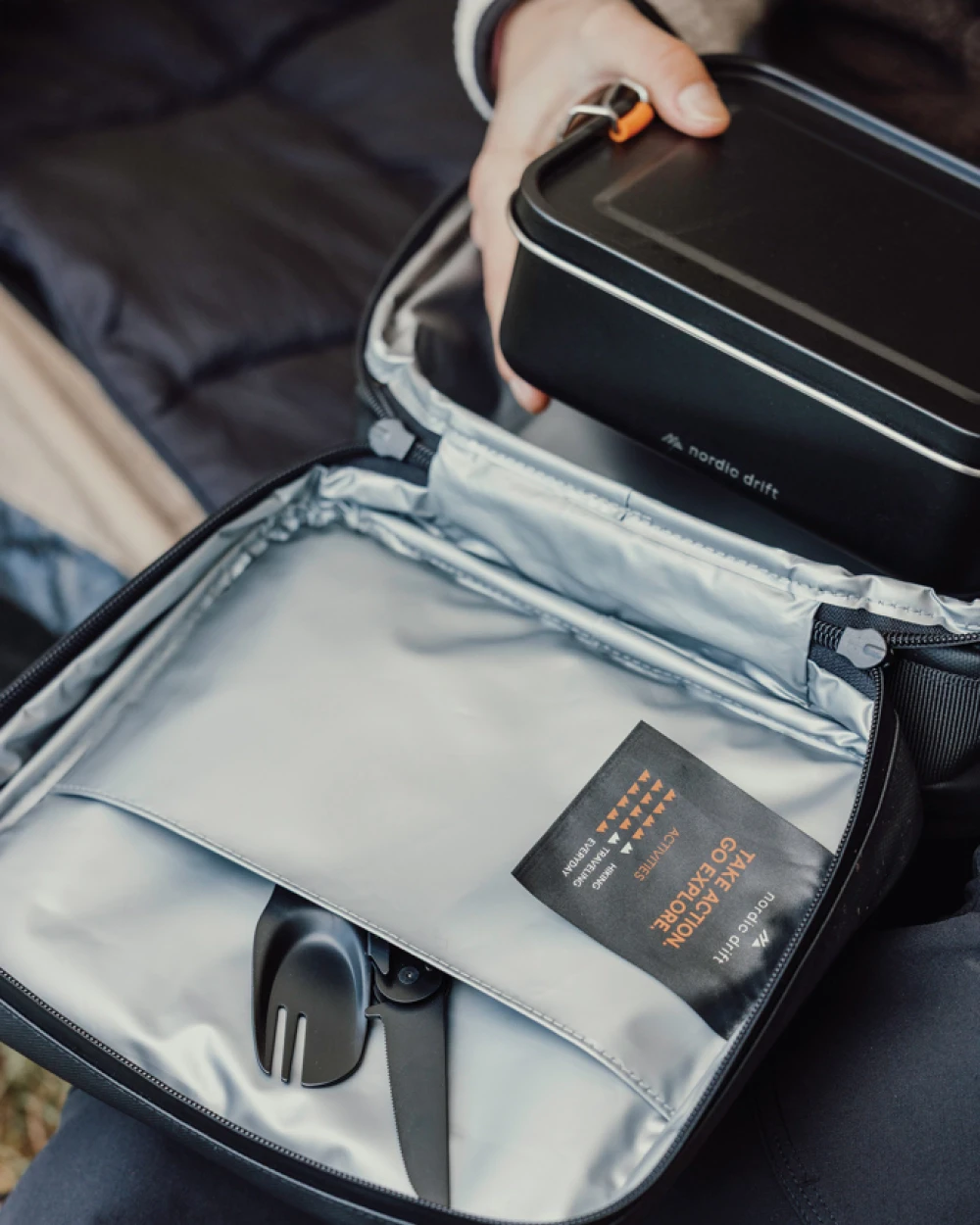 Sacs & Bagagerie personnalisable NORDIC DRIFT Sac isotherme déjeuner déperlant Nordic Drift Storm RCS