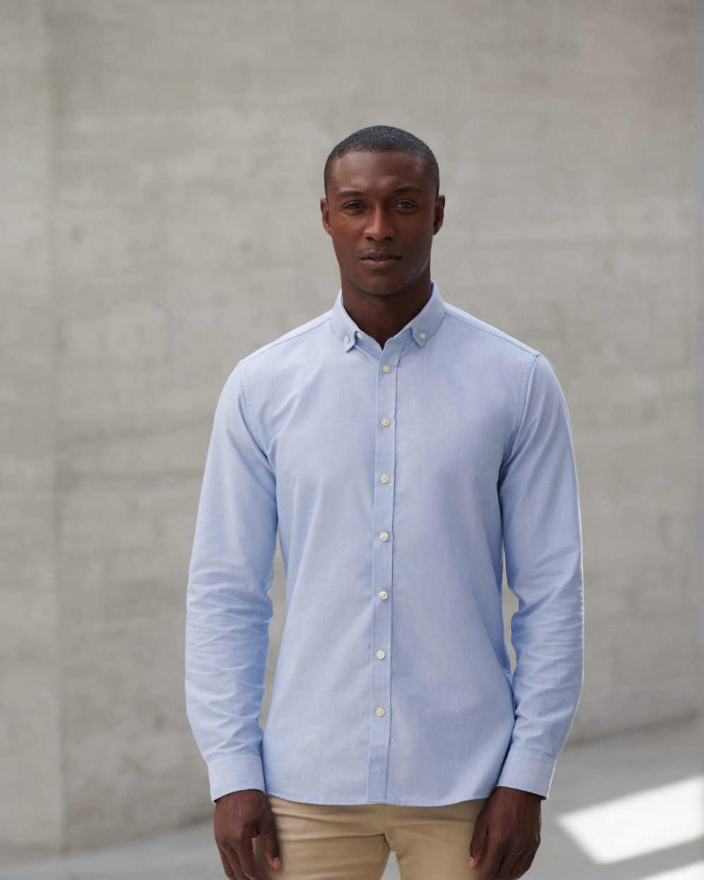Chemises personnalisable HENBURY Chemise Oxford moderne à manches longues