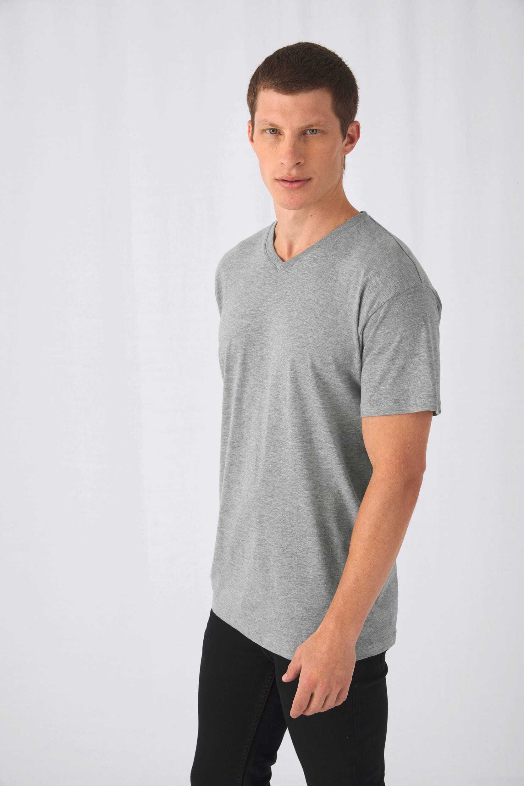 T-Shirts personnalisable B&C T-shirt col V Exact150