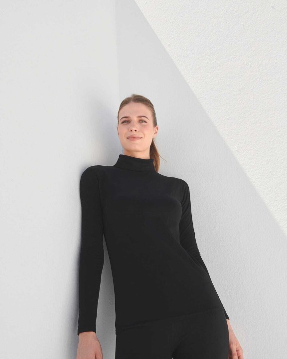 T-Shirts personnalisable SKINNIFIT T-shirt Femme col roulé Feel Good