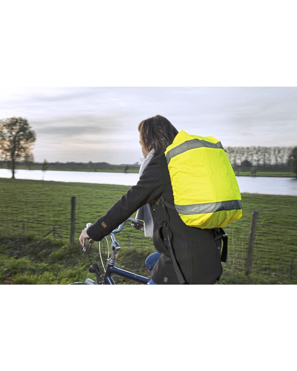 Tassen & Zakken PRINTWEAR High visibility elasticated cover for backpacks voor bedrukking &amp; borduring