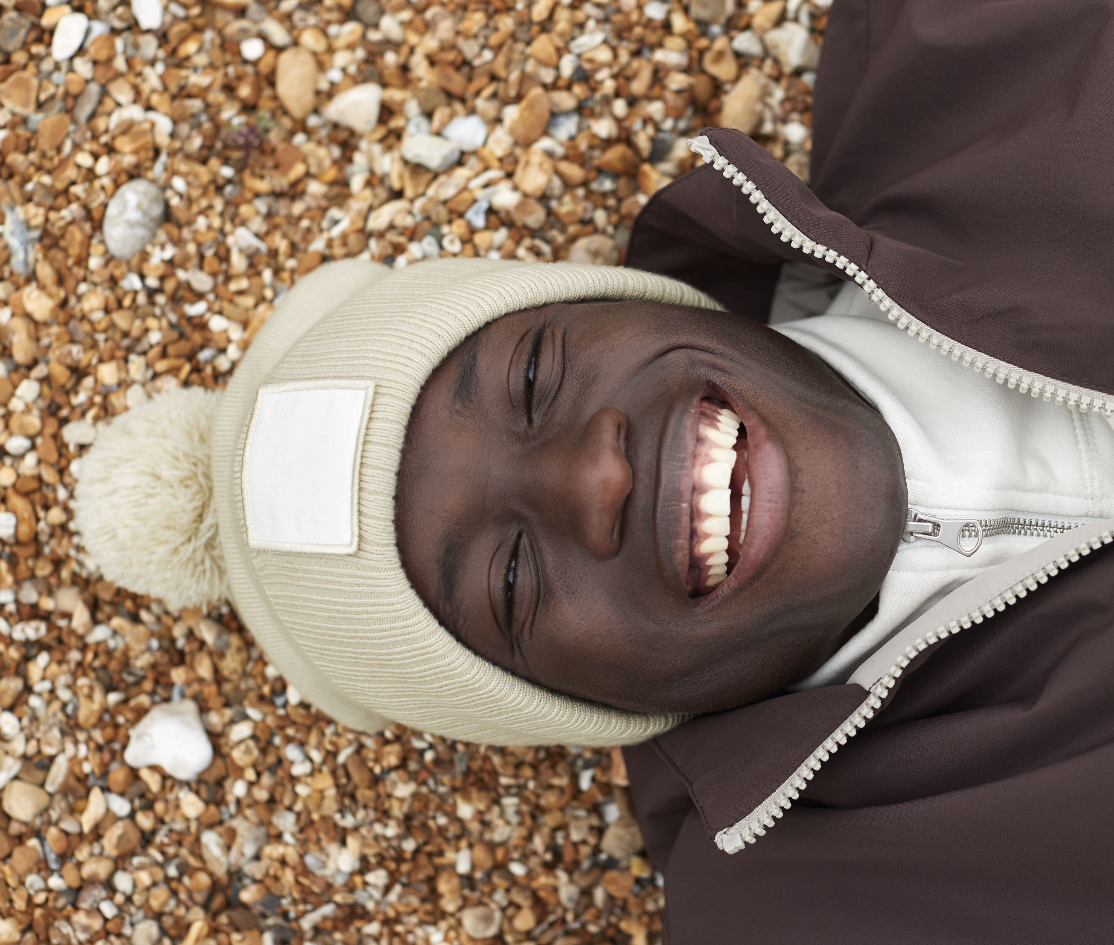 Casquettes personnalisable BEECHFIELD APPLIQUÉ PATCH POM BEANIE