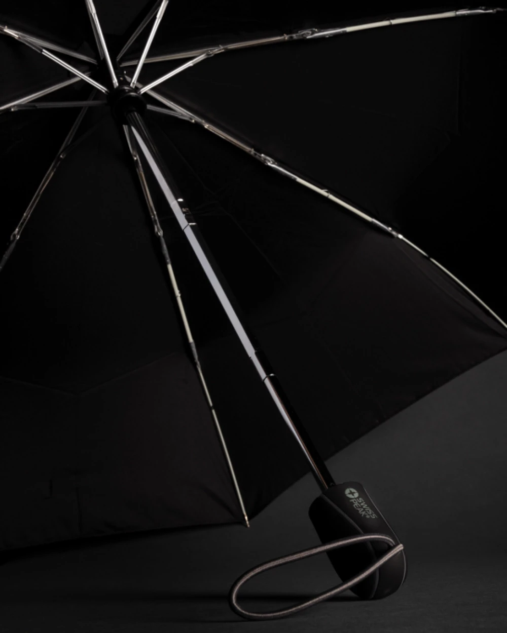 Parapluies personnalisable SWISS PEAK Parapluie automatique 21" Swiss Peak AWARE™ Traveller