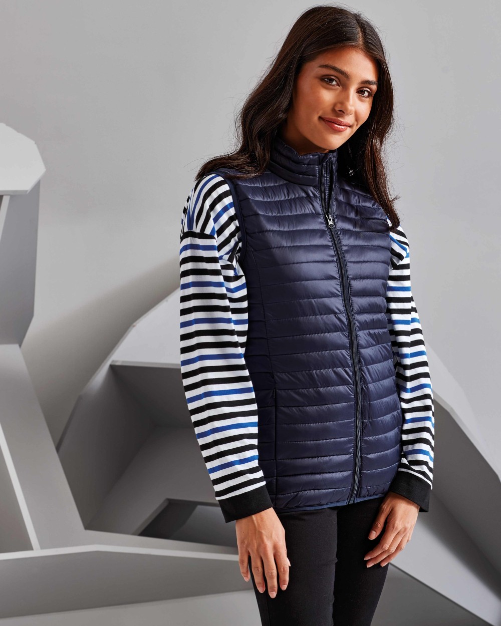Vestes personnalisable 2786 Doudoune sans manches Tribe Fineline femme