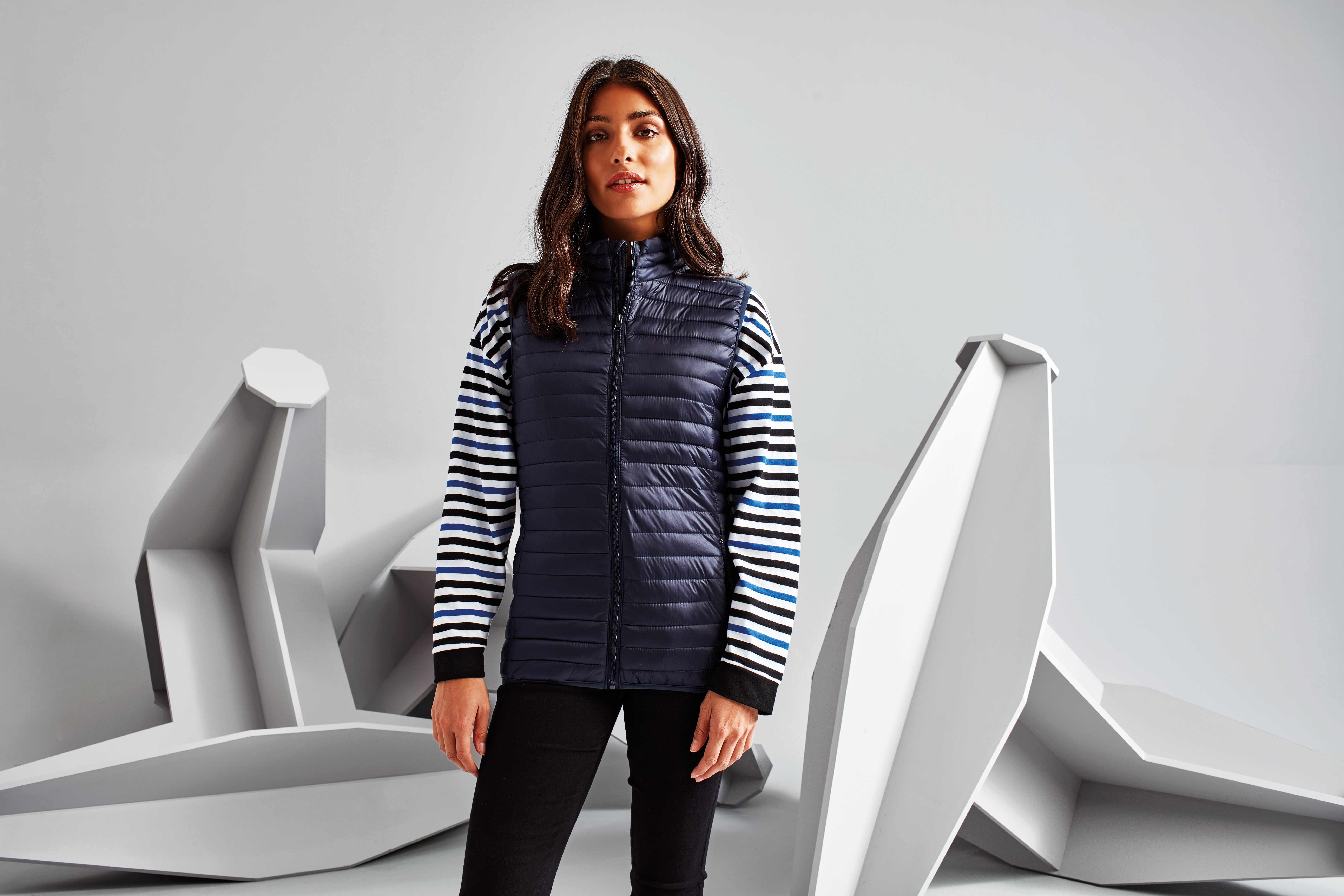 Vestes personnalisable 2786 Doudoune sans manches Tribe Fineline femme