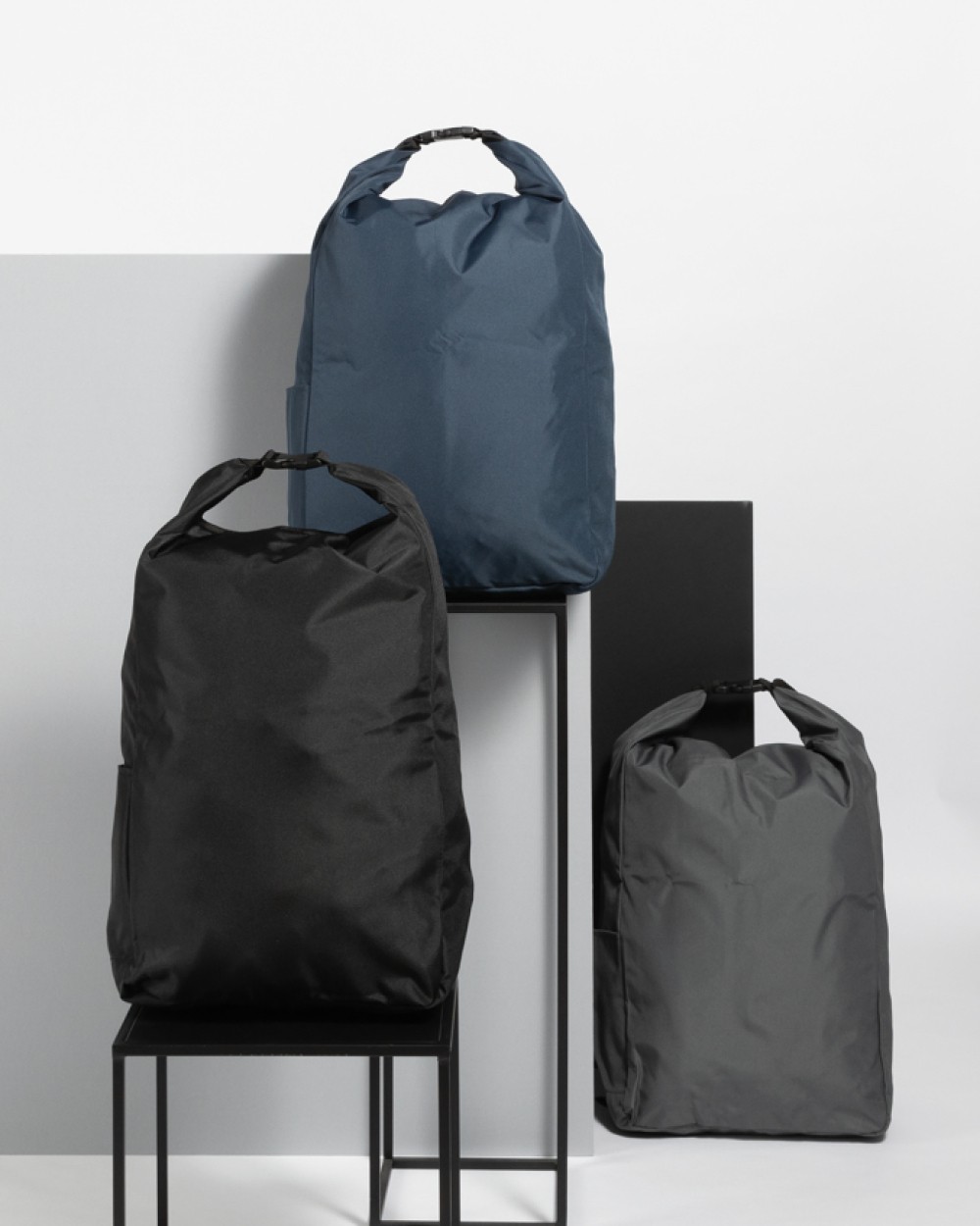 Tassen & Zakken 4DO Impact AWARE™ RPET lichtgewicht rolltop rugzak voor bedrukking &amp; borduring