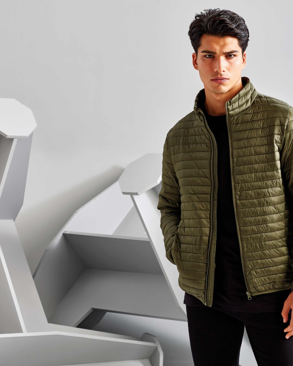 2786 Tribe fineline padded jacket Jacken personalisierbar