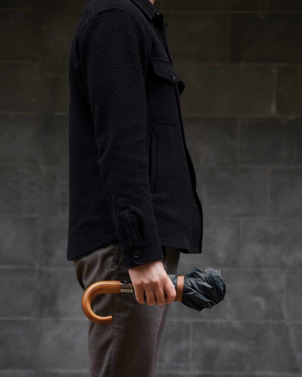 VINGA VINGA Bosler AWARE™ 21" faltbarer Schirm aus recyceltem PET Regenschirme personalisierbar