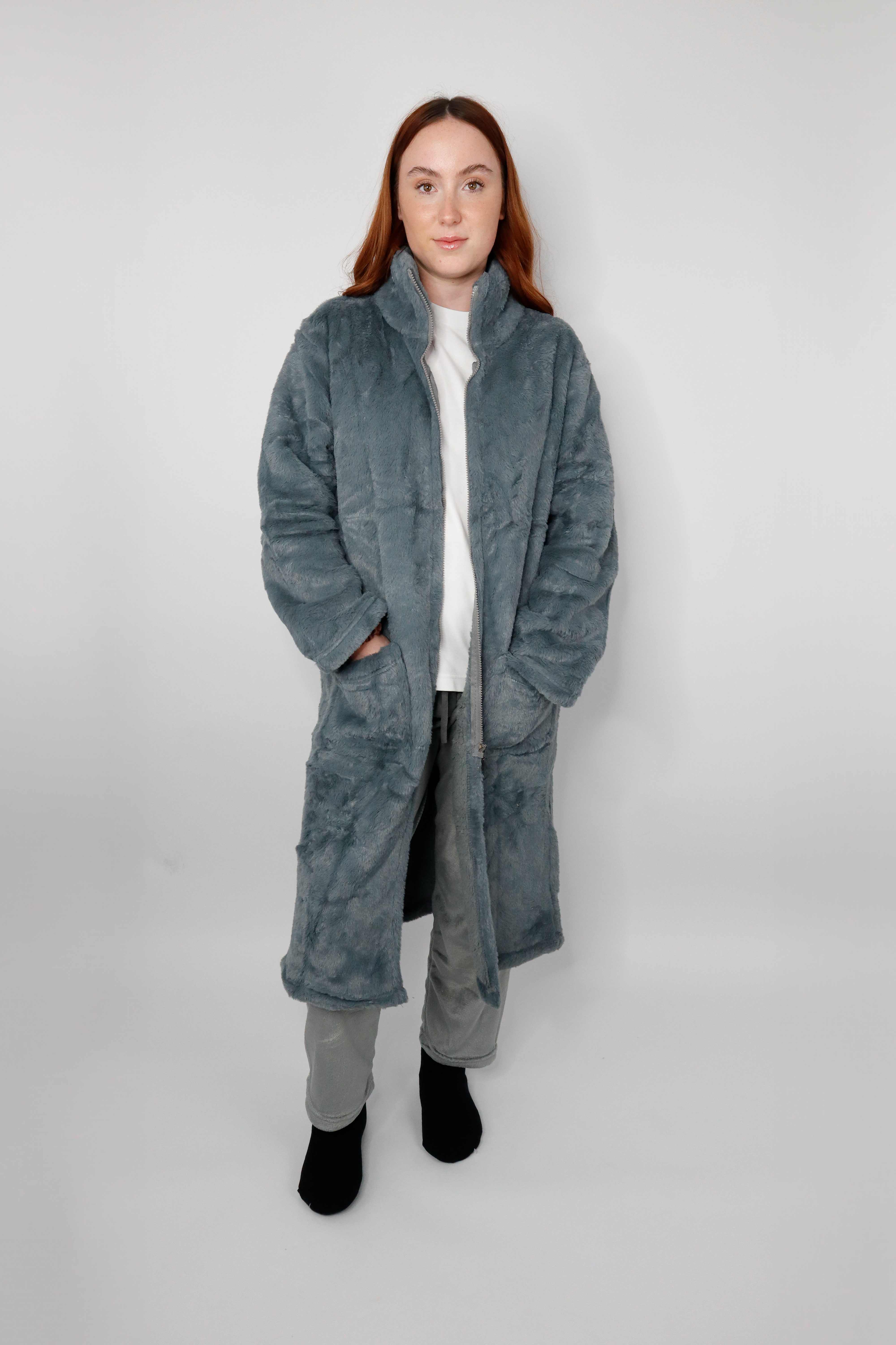 Robes personnalisable RIBBON Peignoir zippé en fausse fourrure de luxe