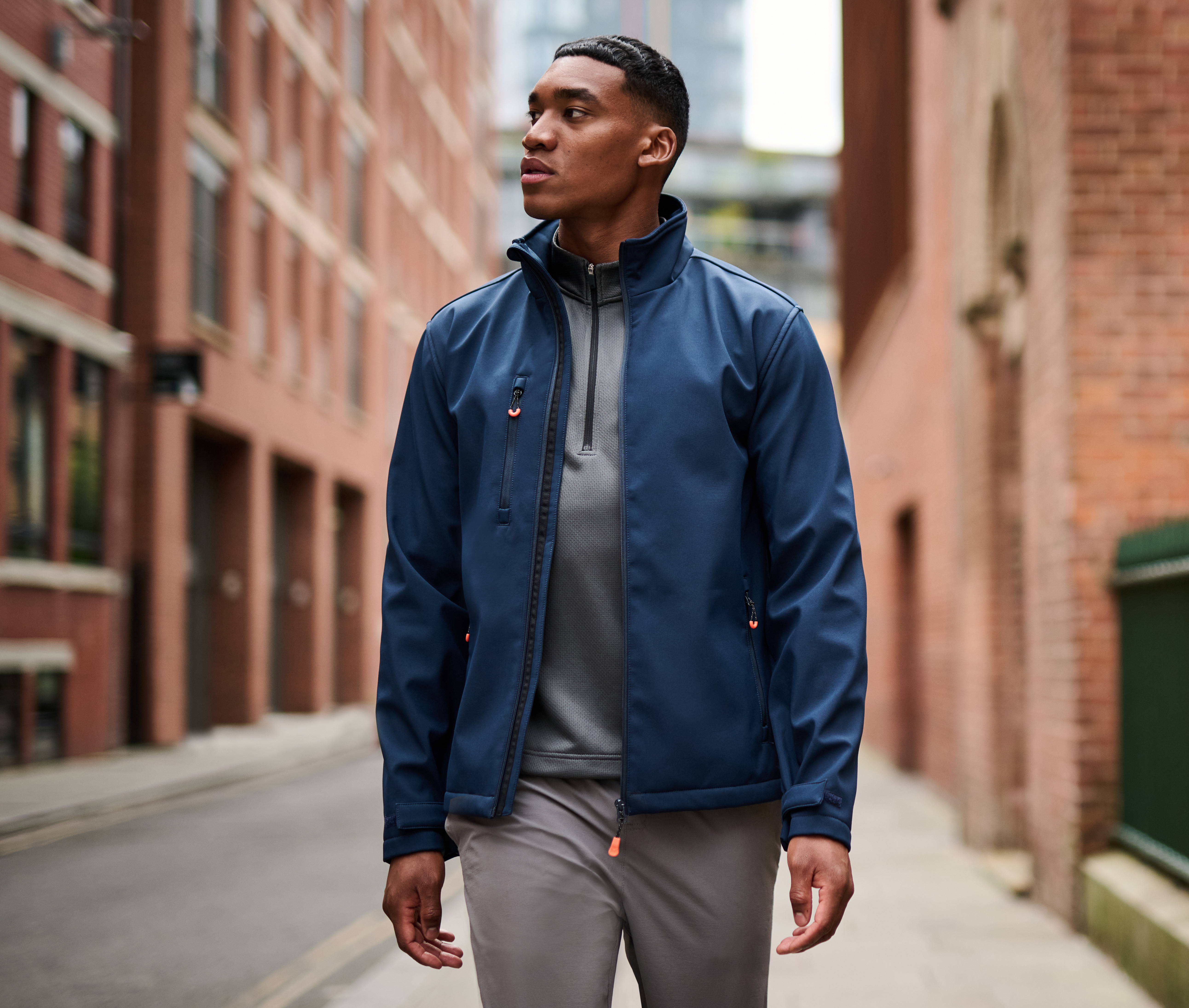 Softshells personnalisable REGATTA THERMOGEN POWERCELL 5000 HEATED SOFTSHELL JACKET