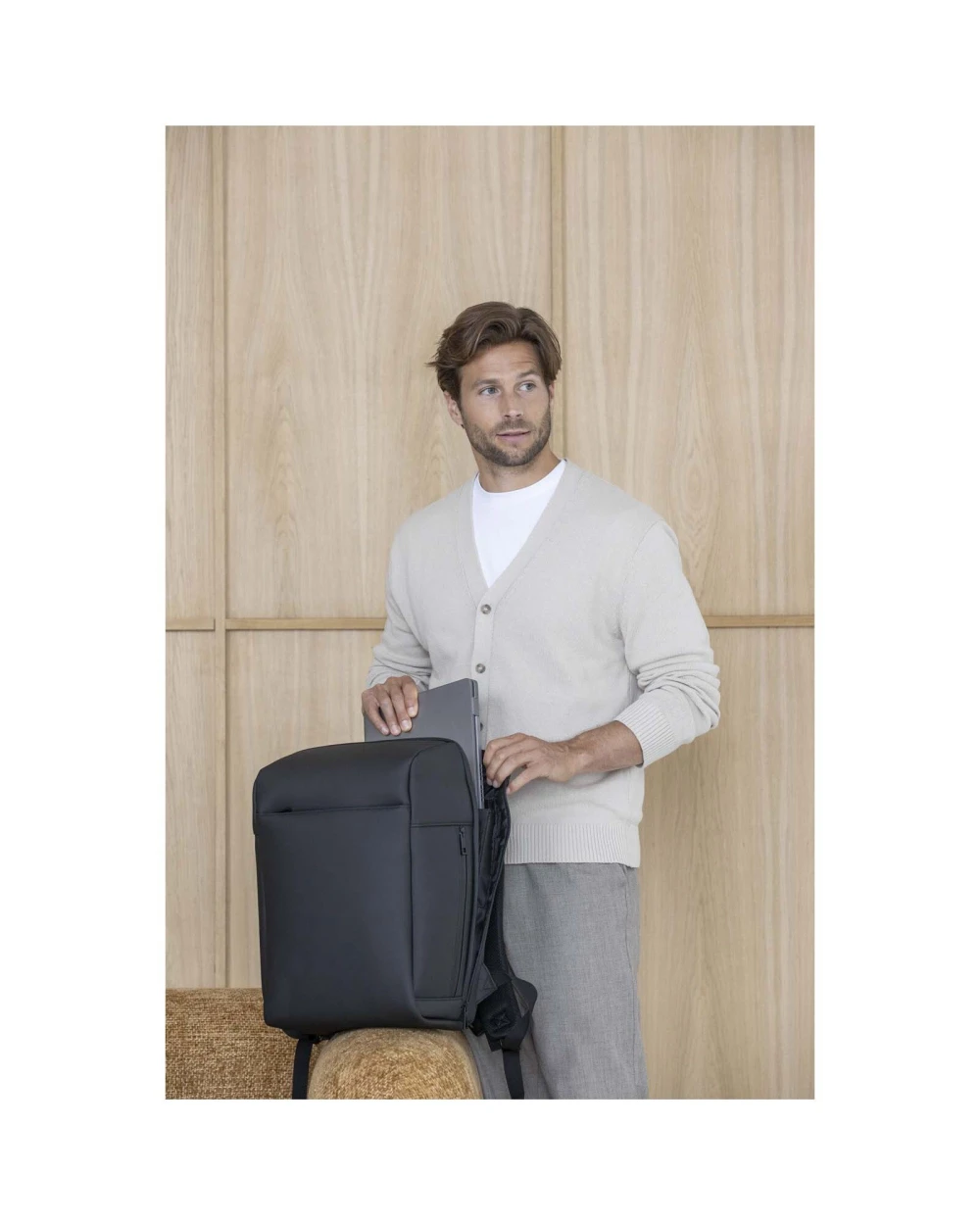4DO SMART 15" GRS Laptop-Rucksack aus recyceltem Material, 18 l Taschen personalisierbar