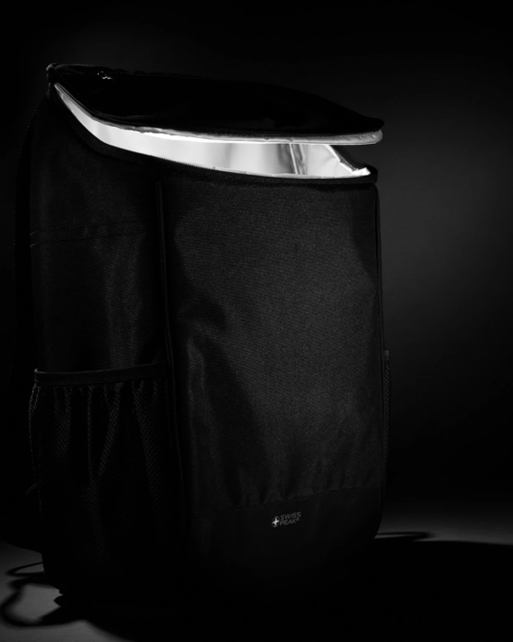 SWISS PEAK Swiss Peak AWARE™ 1200D Deluxe Kühlrucksack Taschen personalisierbar