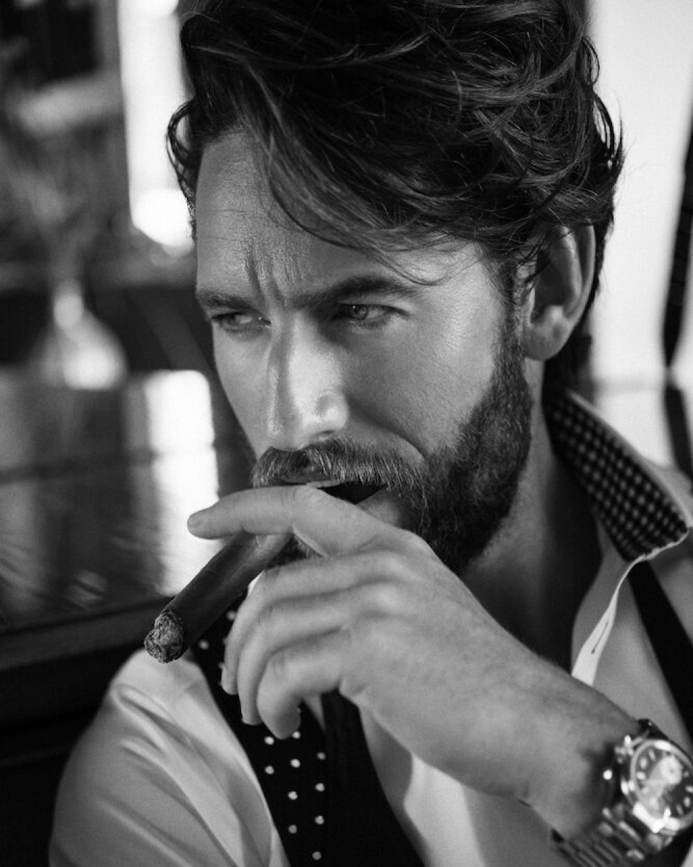 Chemises personnalisable J. HARVEST & FROST RB20 Twill
Chemise Regular Fit Hommes