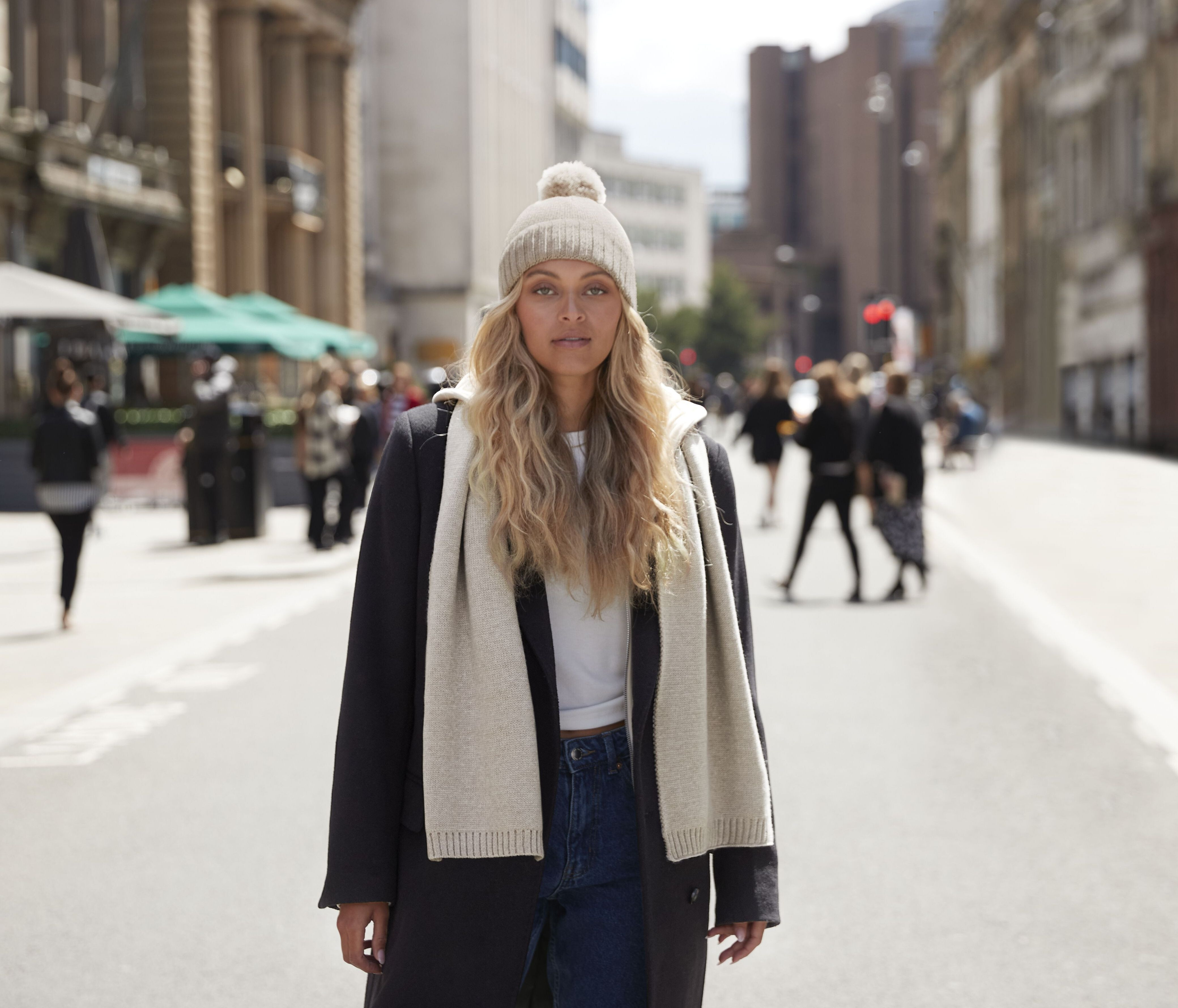 Bonnets personnalisable BEECHFIELD KNITTED SCARF AND BEANIE GIFT SET