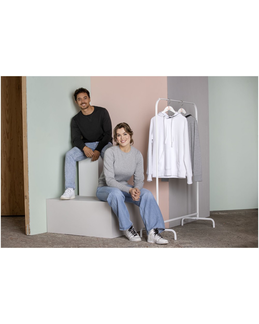 ELEVATE Surrey Sweatshirt mit Rundhalsausschnitt Unisex Sweatshirts personalisierbar