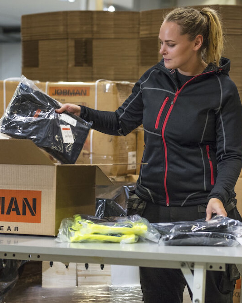Sweat-shirts personnalisable JOBMAN 5177 Sweat à Capuche Femme
