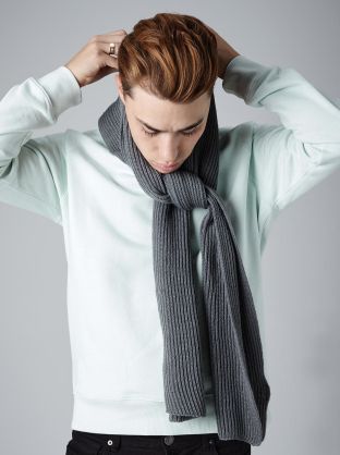 METRO KNITTED SCARF